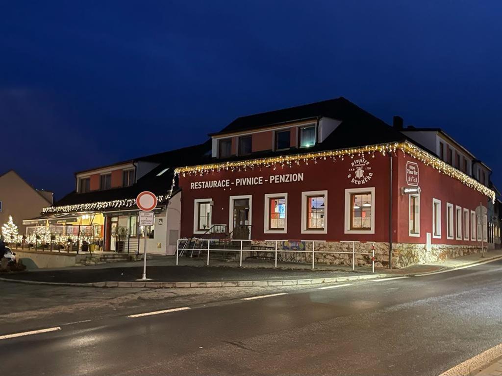 Penzion U Broucka Milevsko Buitenkant foto
