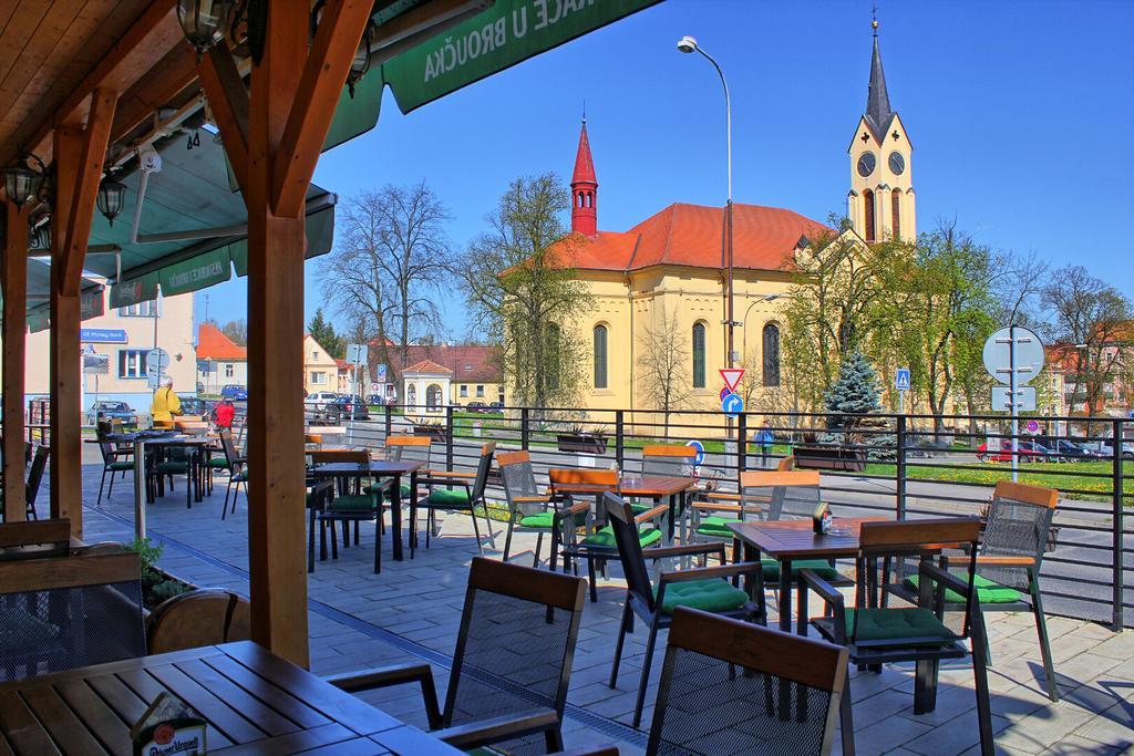 Penzion U Broucka Milevsko Buitenkant foto
